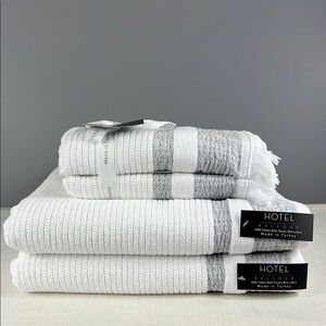 Hotel Balfour Bathroom Towel Set 4 Piece White Tan 100% Cotton 2 Bath 2 Hand NEW